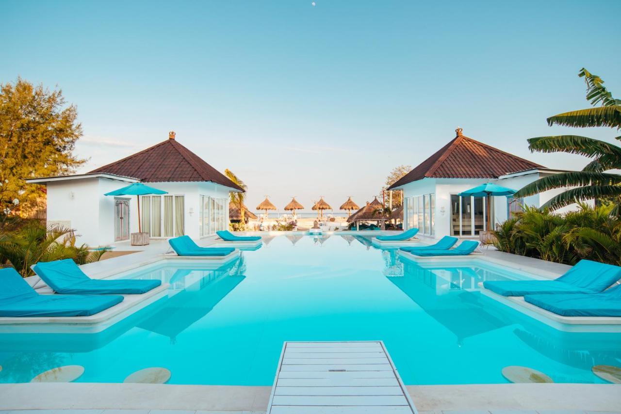 Bungalow Beach Front